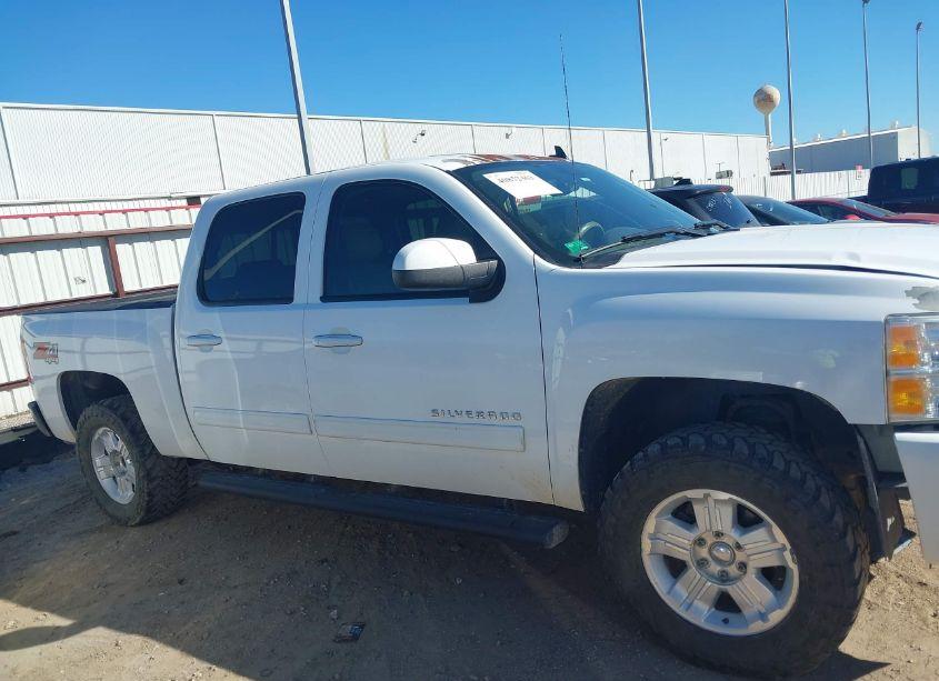 Photo 13 of 2013 Chevrolet Silverado 1500 LTZ (VIN 3GCPKTE21DG252992)