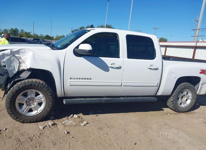 Photo 14 of 2013 Chevrolet Silverado 1500 LTZ (VIN 3GCPKTE21DG252992)