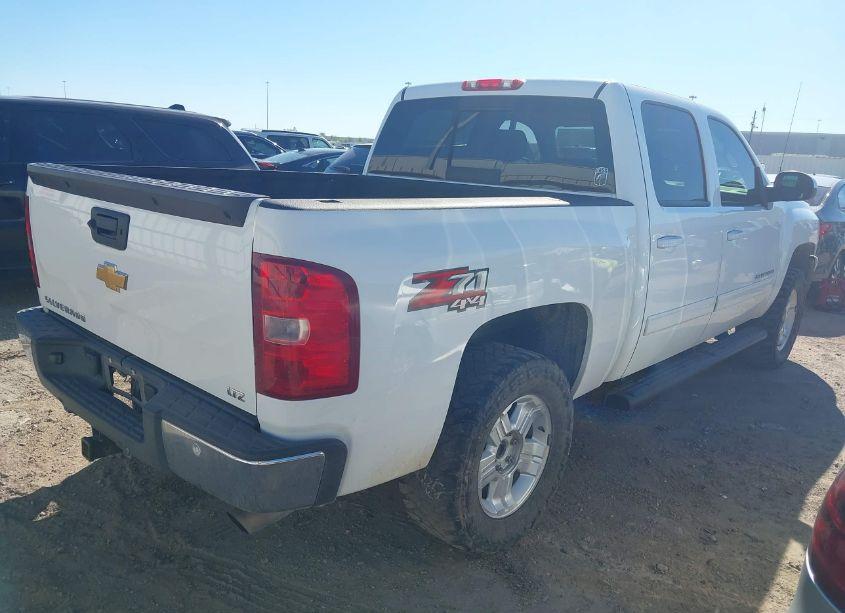 Photo 4 of 2013 Chevrolet Silverado 1500 LTZ (VIN 3GCPKTE21DG252992)