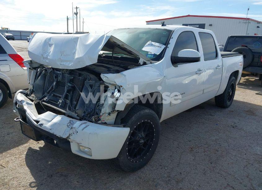 Photo 2 of 2011 Chevrolet Silverado 1500 LTZ (VIN 3GCPKTE22BG136343)
