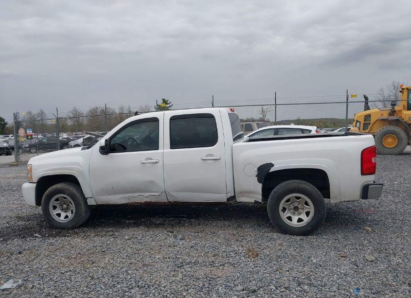 Photo 14 of 2011 Chevrolet Silverado 1500 LTZ (VIN 3GCPKTE24BG115493)