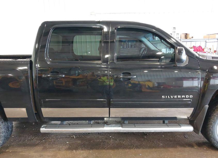Photo 13 of 2013 Chevrolet Silverado 1500 LTZ (VIN 3GCPKTE27DG370738)
