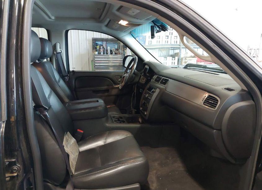 Photo 5 of 2013 Chevrolet Silverado 1500 LTZ (VIN 3GCPKTE27DG370738)