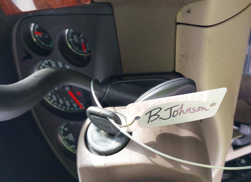 Photo 11 of 2011 Chevrolet Silverado 1500 LTZ (VIN 3GCPKTE30BG117427)