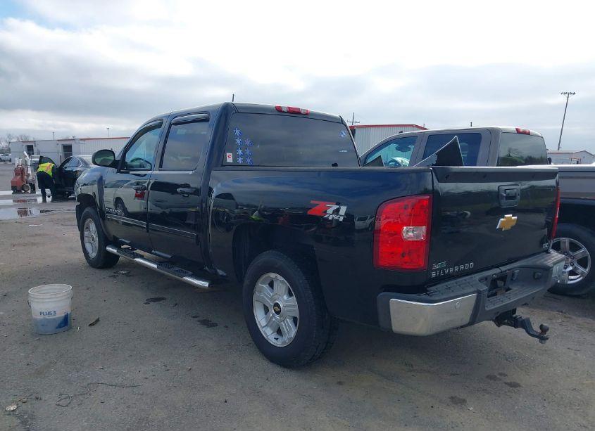 Photo 3 of 2011 Chevrolet Silverado 1500 LTZ (VIN 3GCPKTE30BG117427)