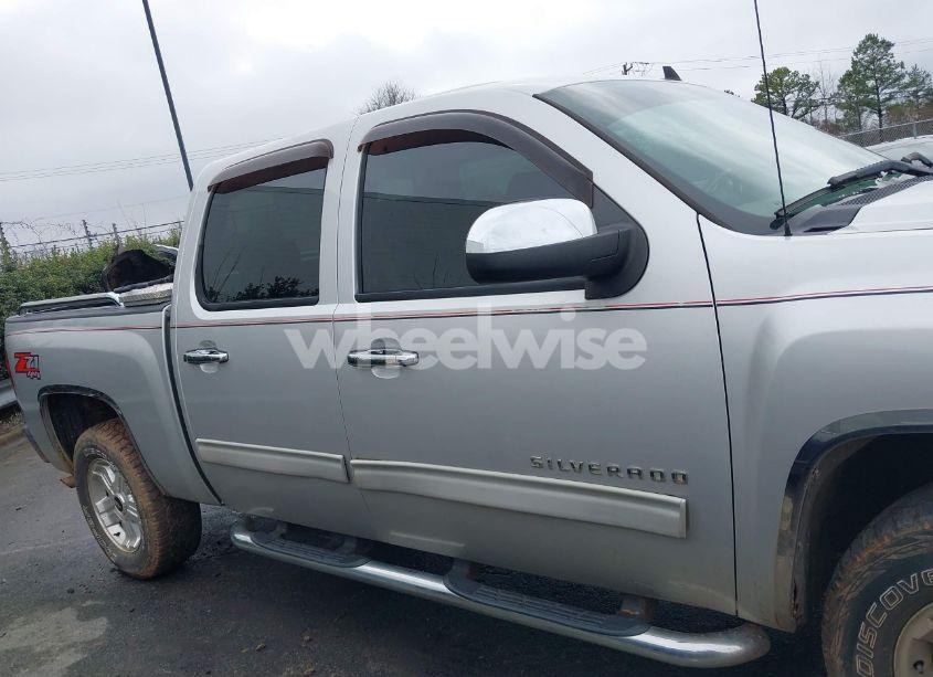 Photo 13 of 2011 Chevrolet Silverado 1500 LTZ (VIN 3GCPKTE30BG200159)