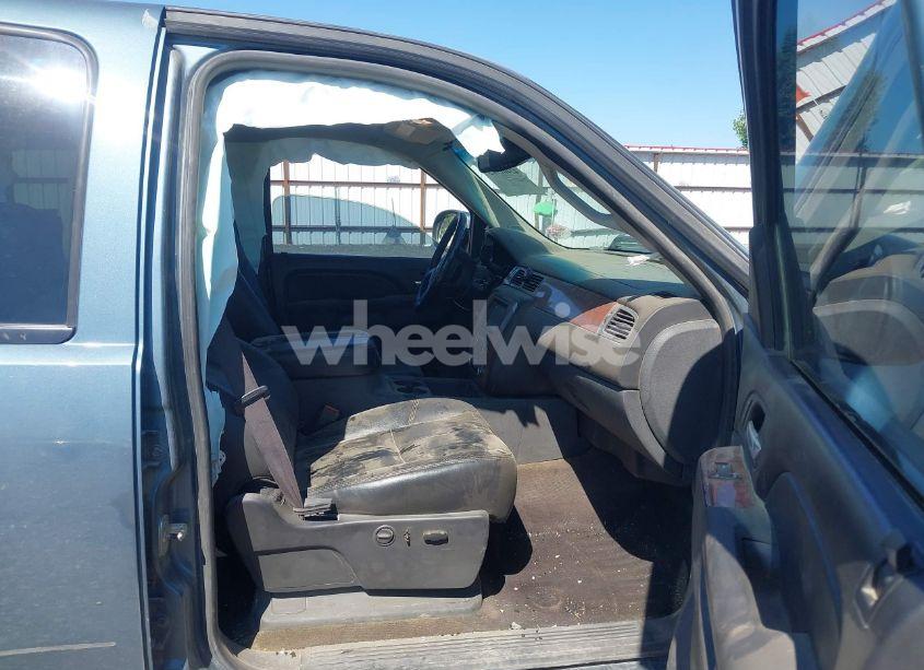 Photo 5 of 2011 Chevrolet Silverado 1500 LTZ (VIN 3GCPKTE30BG350112)