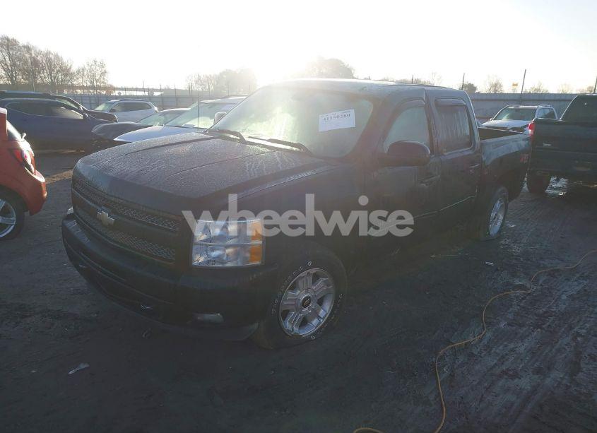 Photo 2 of 2011 Chevrolet Silverado 1500 LTZ (VIN 3GCPKTE31BG246079)