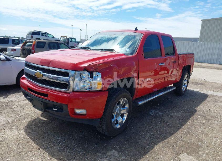 Photo 2 of 2011 Chevrolet Silverado 1500 LTZ (VIN 3GCPKTE32BG224009)
