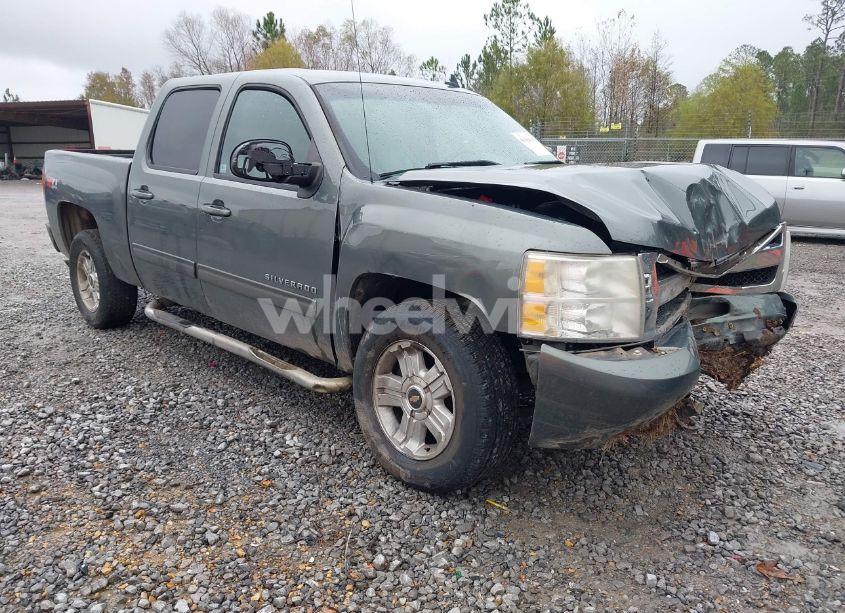 2011 Chevrolet Silverado 1500 LTZ (VIN 3GCPKTE33BG133525) main photo
