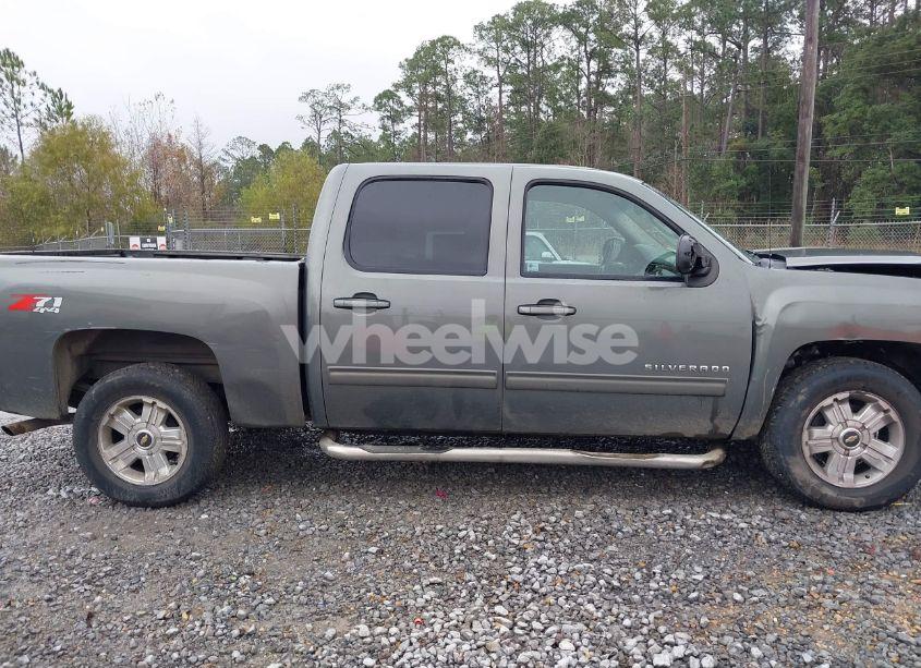 Photo 13 of 2011 Chevrolet Silverado 1500 LTZ (VIN 3GCPKTE33BG133525)