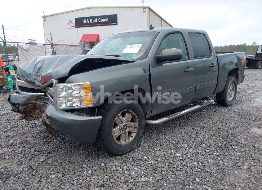Photo 2 of 2011 Chevrolet Silverado 1500 LTZ (VIN 3GCPKTE33BG133525)