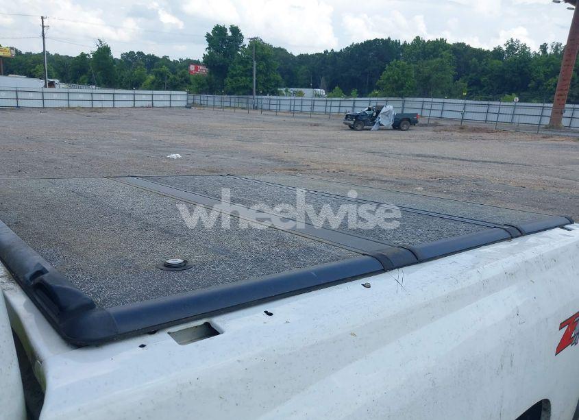 Photo 22 of 2011 Chevrolet Silverado 1500 LTZ (VIN 3GCPKTE36BG126052)