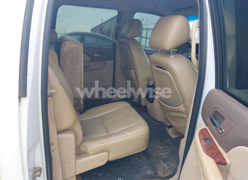 Photo 8 of 2011 Chevrolet Silverado 1500 LTZ (VIN 3GCPKTE36BG126052)