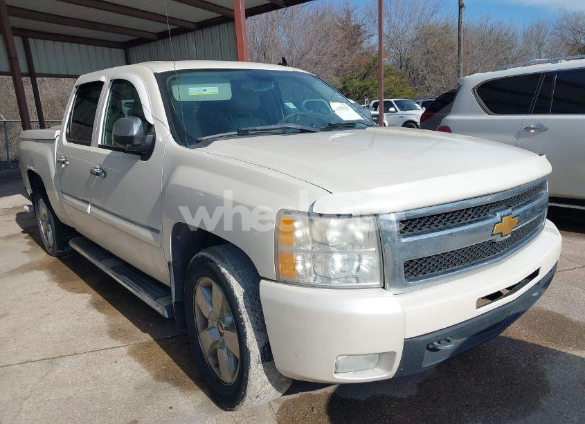 2011 Chevrolet Silverado 1500 LTZ (VIN 3GCPKTE36BG162274) main photo