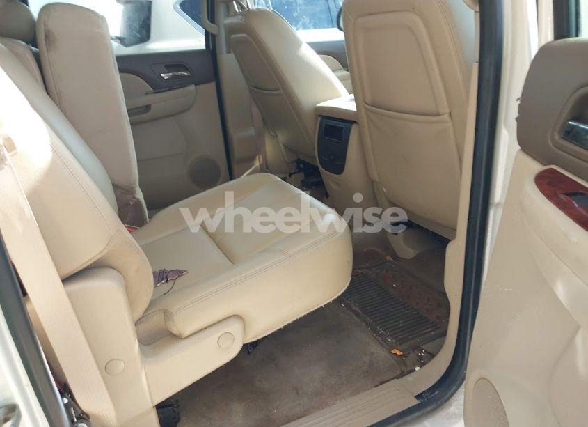 Photo 8 of 2011 Chevrolet Silverado 1500 LTZ (VIN 3GCPKTE36BG162274)