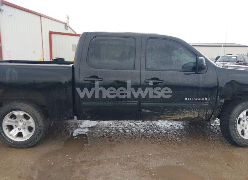 Photo 13 of 2011 Chevrolet Silverado 1500 LTZ (VIN 3GCPKTE36BG402262)