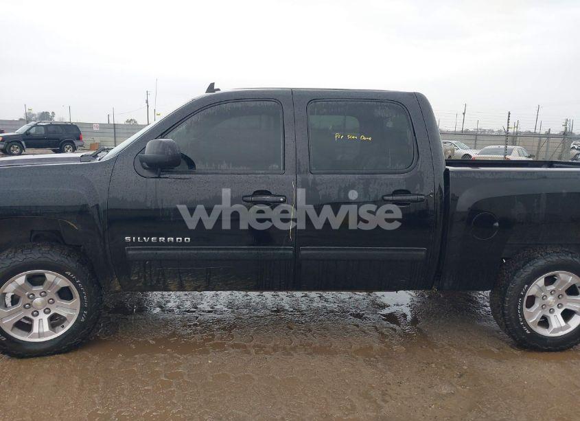 Photo 14 of 2011 Chevrolet Silverado 1500 LTZ (VIN 3GCPKTE36BG402262)