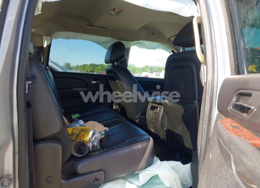 Photo 8 of 2011 Chevrolet Silverado 1500 LTZ (VIN 3GCPKTE38BG173499)