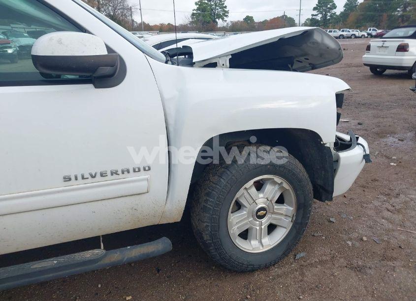Photo 18 of 2011 Chevrolet Silverado 1500 LTZ (VIN 3GCPKTE38BG285803)