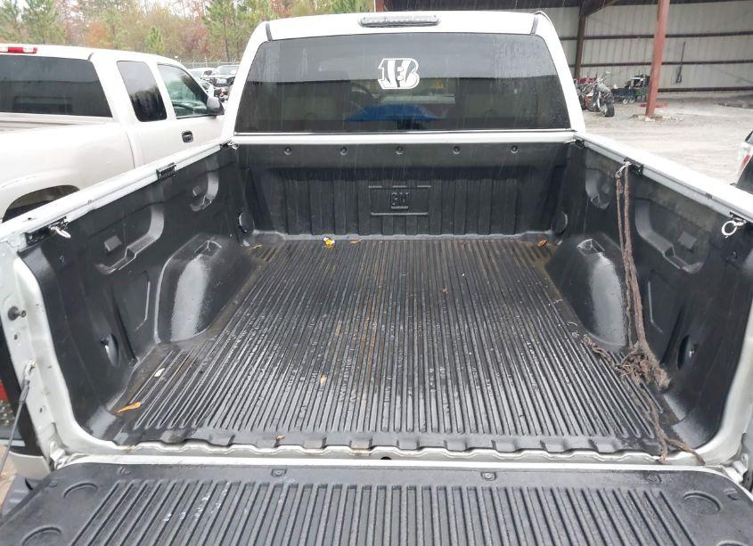 Photo 17 of 2011 Chevrolet Silverado 1500 LTZ (VIN 3GCPKTE39BG128569)