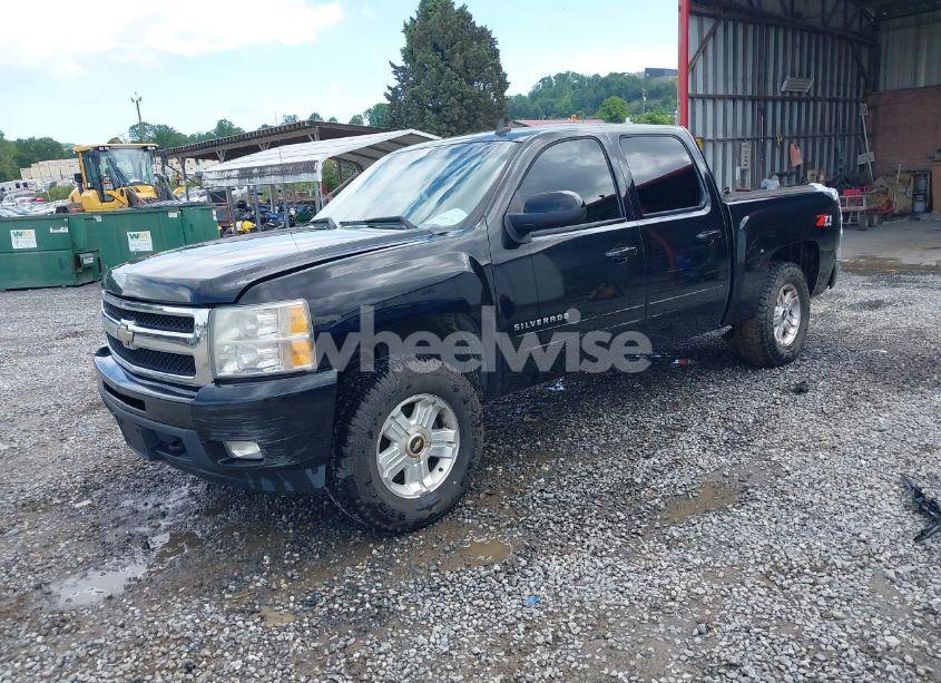 Photo 2 of 2011 Chevrolet Silverado 1500 LTZ (VIN 3GCPKTE39BG281579)