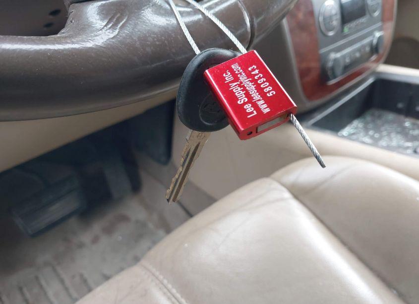 Photo 11 of 2011 Chevrolet Silverado 1500 LTZ (VIN 3GCPKTE39BG397588)