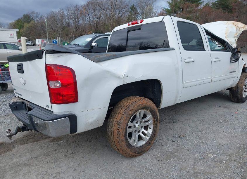 Photo 4 of 2011 Chevrolet Silverado 1500 LTZ (VIN 3GCPKTE39BG397588)