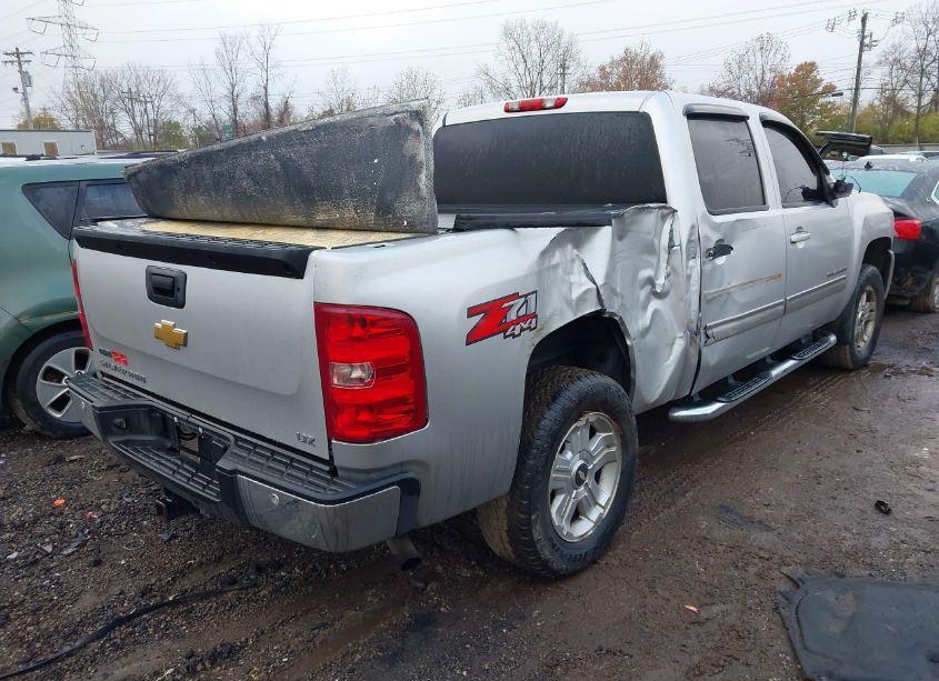 Photo 4 of 2011 Chevrolet Silverado 1500 LTZ (VIN 3GCPKTE3XBG130718)