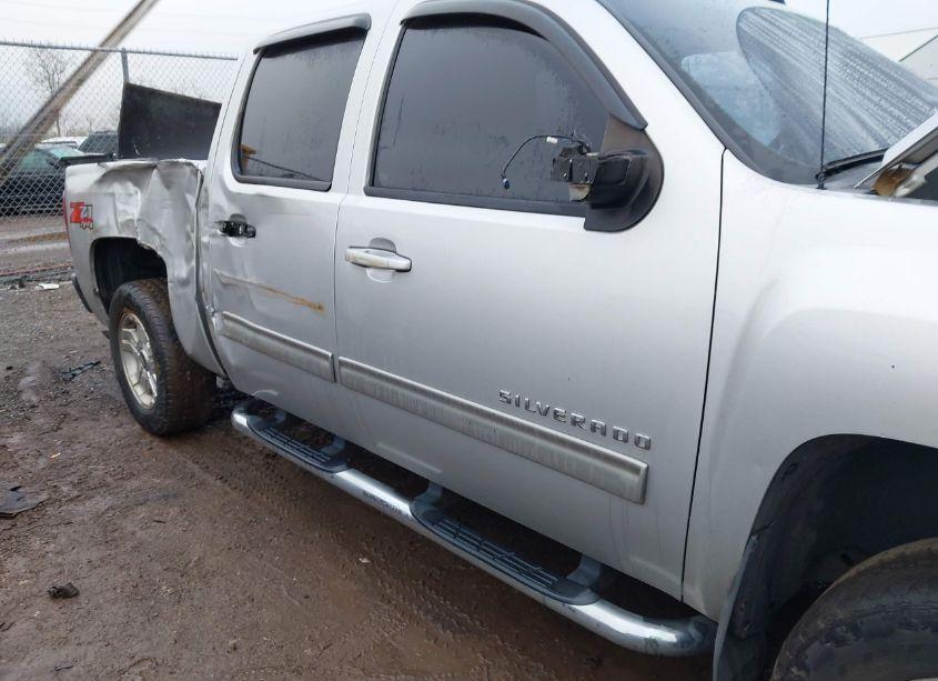 Photo 6 of 2011 Chevrolet Silverado 1500 LTZ (VIN 3GCPKTE3XBG130718)