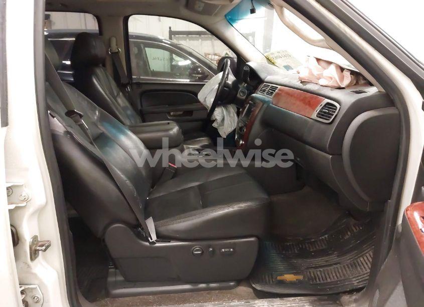 Photo 5 of 2011 Chevrolet Silverado 1500 LTZ (VIN 3GCPKTE3XBG358699)