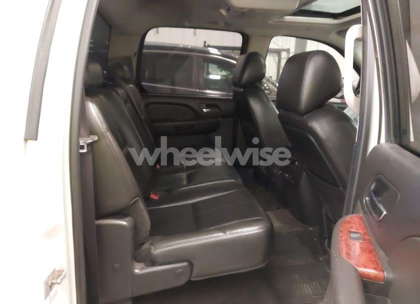 Photo 8 of 2011 Chevrolet Silverado 1500 LTZ (VIN 3GCPKTE3XBG358699)