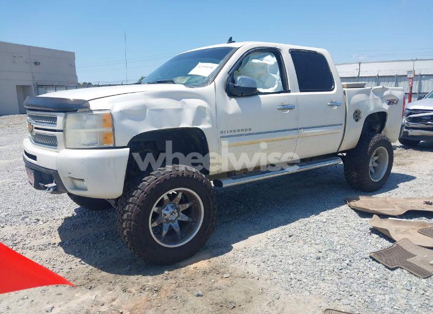 Photo 2 of 2012 Chevrolet Silverado 1500 LTZ (VIN 3GCPKTE70CG105704)