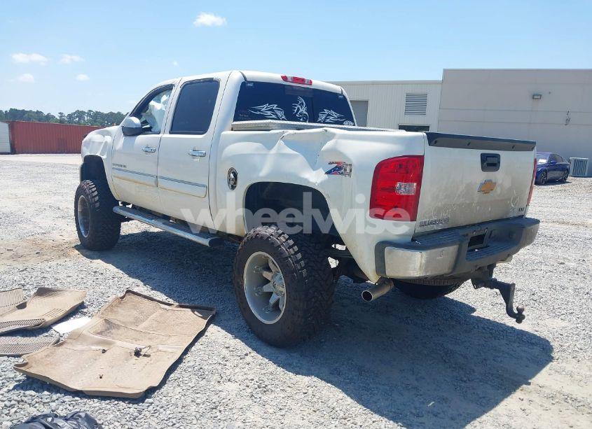 Photo 3 of 2012 Chevrolet Silverado 1500 LTZ (VIN 3GCPKTE70CG105704)