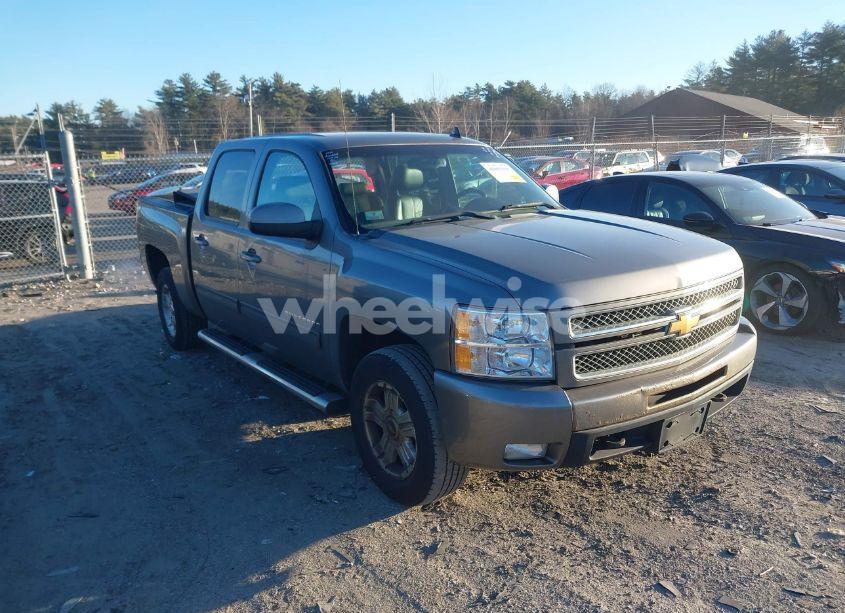 2013 Chevrolet Silverado 1500 LTZ (VIN 3GCPKTE70DG164379) main photo