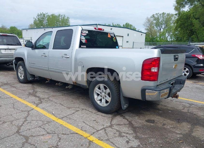 Photo 3 of 2013 Chevrolet Silverado 1500 LTZ (VIN 3GCPKTE70DG201902)