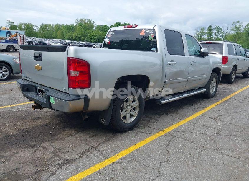Photo 4 of 2013 Chevrolet Silverado 1500 LTZ (VIN 3GCPKTE70DG201902)