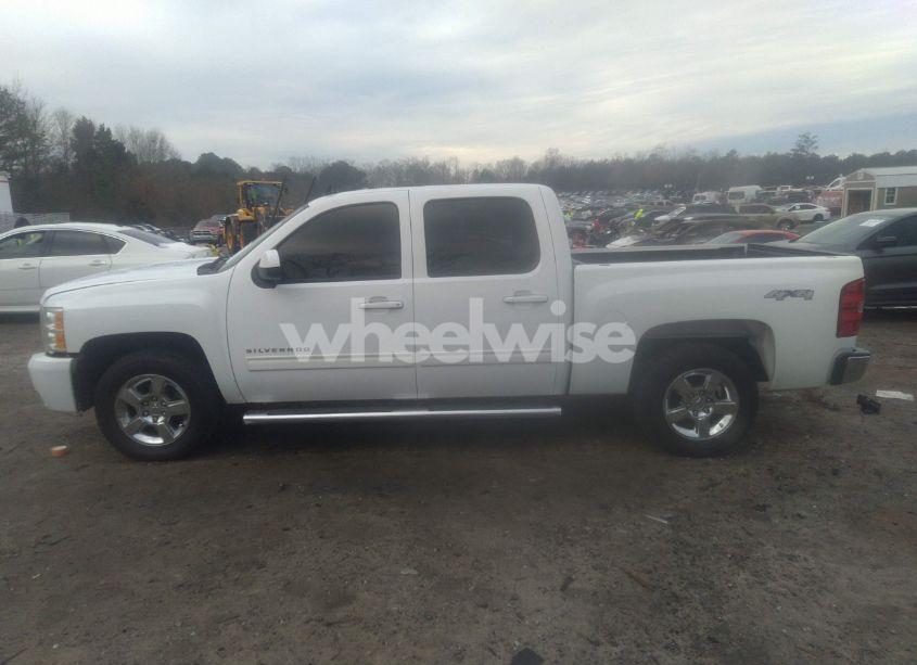 Photo 15 of 2013 Chevrolet Silverado 1500 LTZ (VIN 3GCPKTE70DG211488)