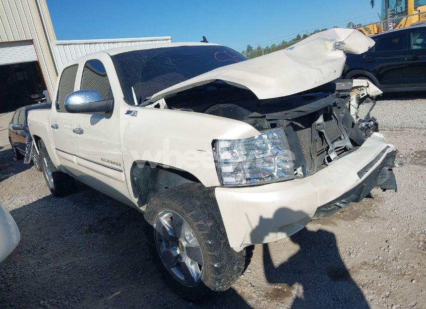 2013 Chevrolet Silverado 1500 LTZ (VIN 3GCPKTE70DG266944) main photo