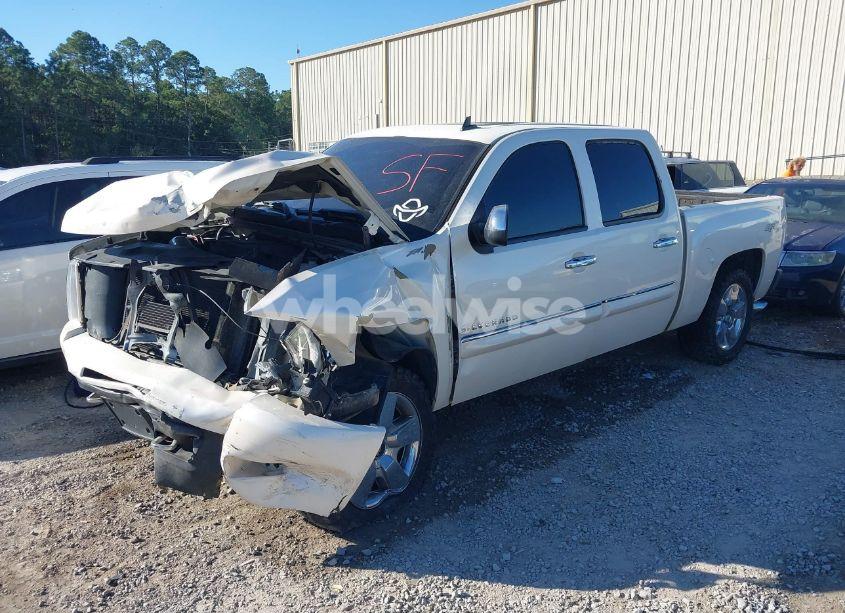 Photo 2 of 2013 Chevrolet Silverado 1500 LTZ (VIN 3GCPKTE70DG266944)