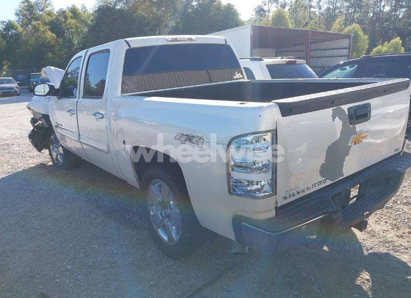 Photo 3 of 2013 Chevrolet Silverado 1500 LTZ (VIN 3GCPKTE70DG266944)