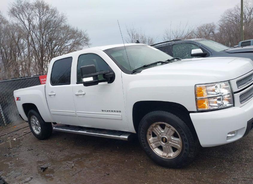 Photo 14 of 2013 Chevrolet Silverado 1500 LTZ (VIN 3GCPKTE70DG294825)