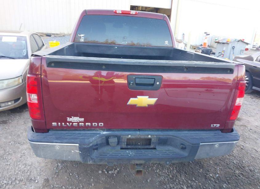 Photo 16 of 2013 Chevrolet Silverado 1500 LTZ (VIN 3GCPKTE71DG117152)