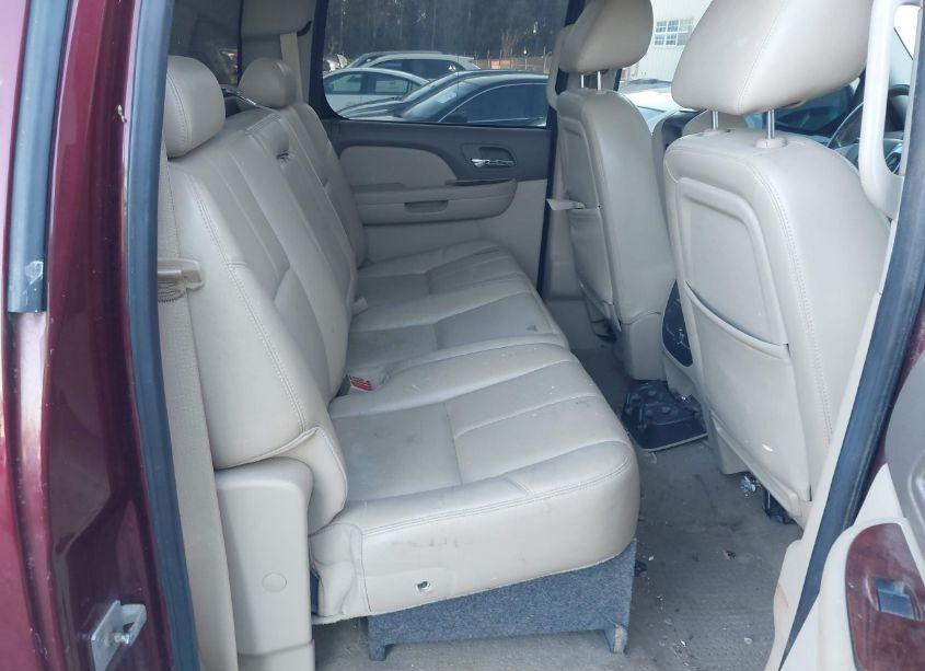 Photo 8 of 2013 Chevrolet Silverado 1500 LTZ (VIN 3GCPKTE71DG117152)