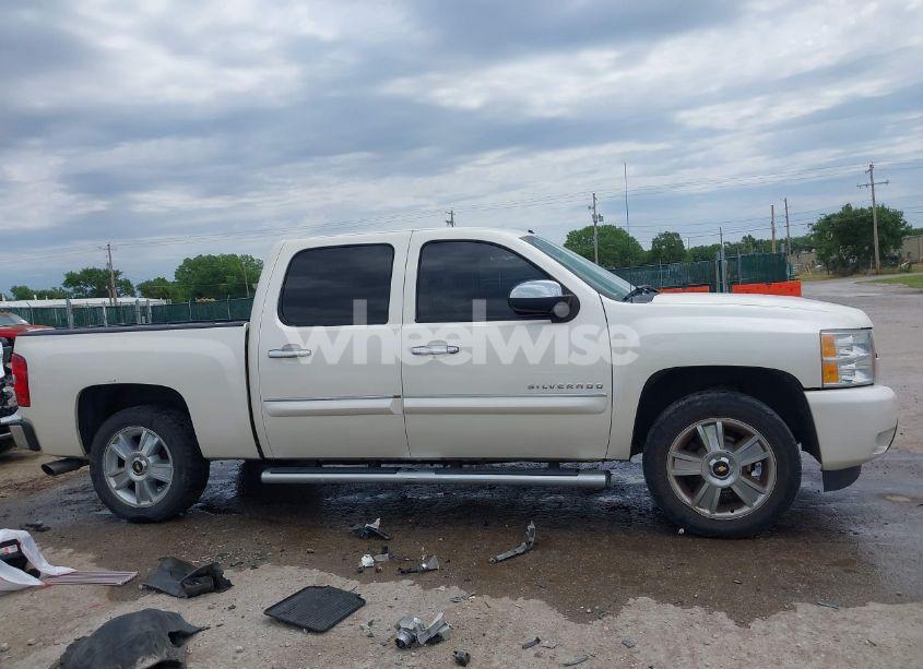 Photo 13 of 2013 Chevrolet Silverado 1500 LTZ (VIN 3GCPKTE71DG147638)