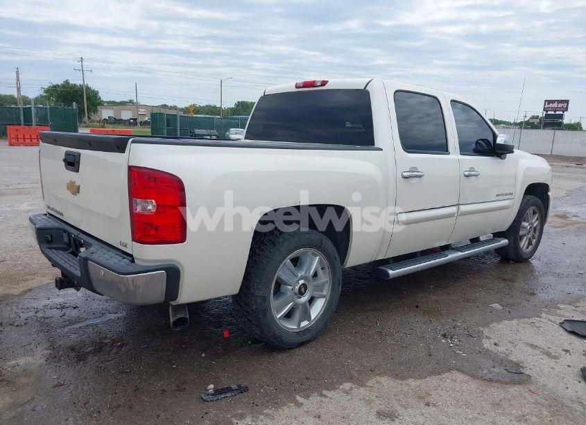 Photo 4 of 2013 Chevrolet Silverado 1500 LTZ (VIN 3GCPKTE71DG147638)