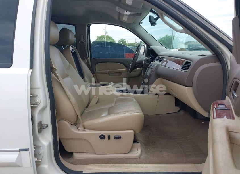 Photo 5 of 2013 Chevrolet Silverado 1500 LTZ (VIN 3GCPKTE71DG147638)