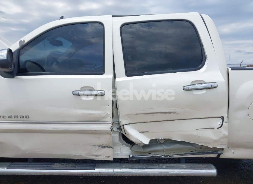Photo 6 of 2013 Chevrolet Silverado 1500 LTZ (VIN 3GCPKTE71DG147638)