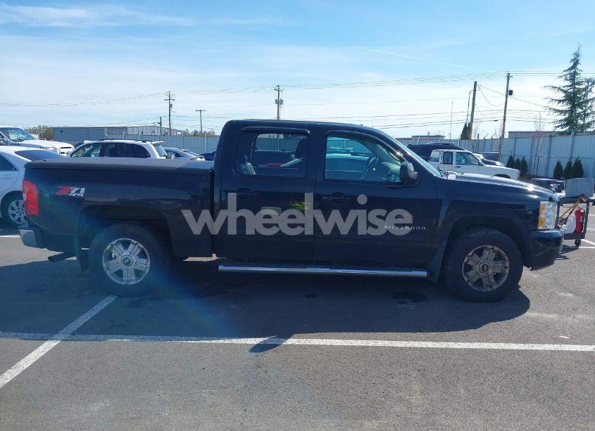 Photo 13 of 2013 Chevrolet Silverado 1500 LTZ (VIN 3GCPKTE71DG220104)