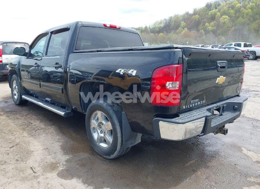 Photo 3 of 2013 Chevrolet Silverado 1500 LTZ (VIN 3GCPKTE71DG371881)